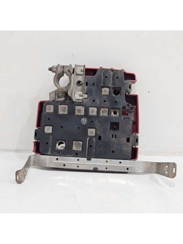 Caixa Fusível Polo Da Bateria Renault Master 2.3 2013 À 2022