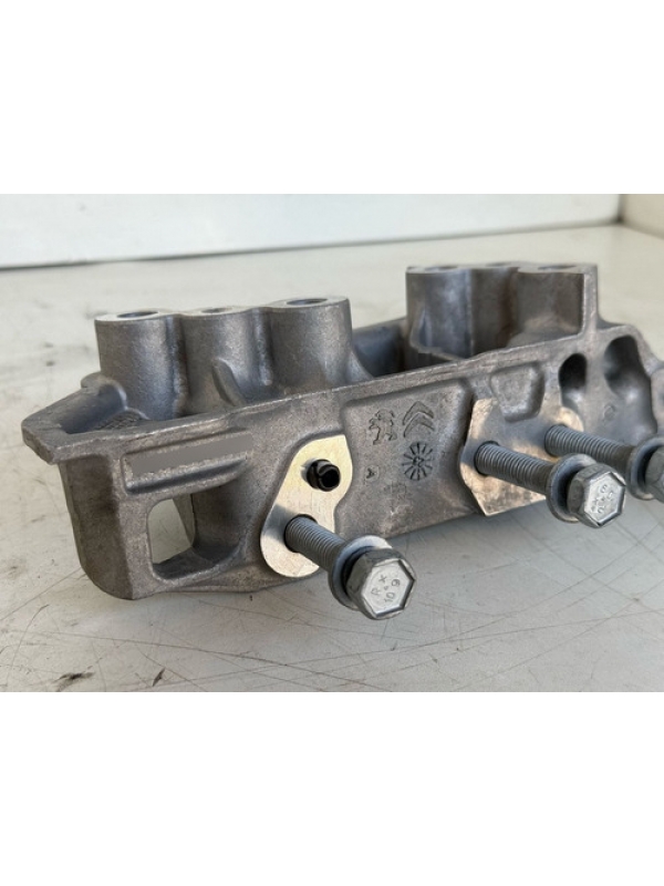 Suporte Motor Peugeot Expert Jumpy 2018 2019 2020 2021 2022.