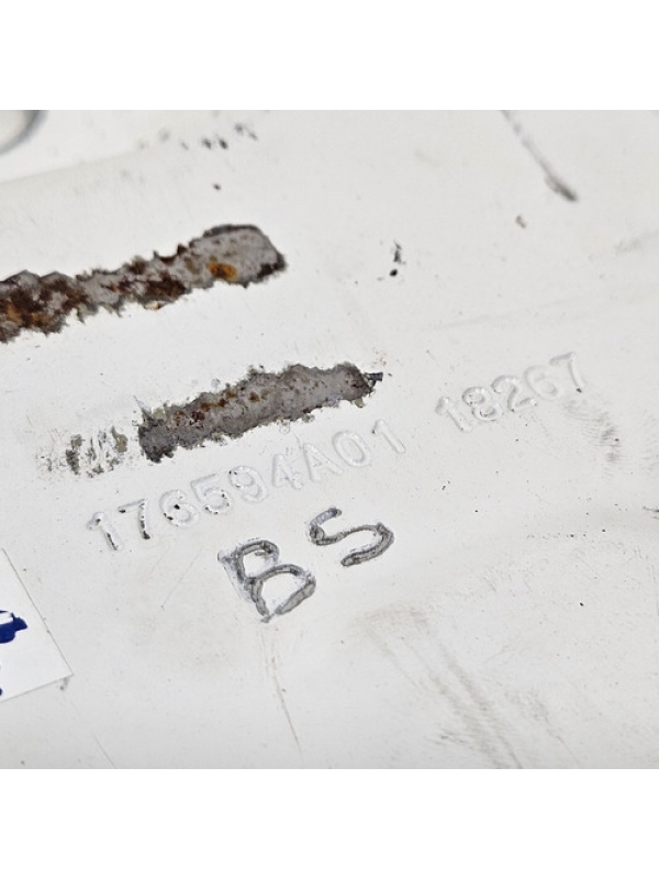 Suporte Do Estepe Peugeot Expert E Citroën Jumpy 2018 À 2024