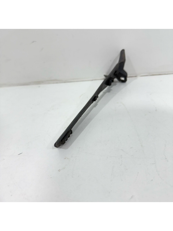 Acabamento Direito Externo Parabrisa Peugeot Expert 18 À 024