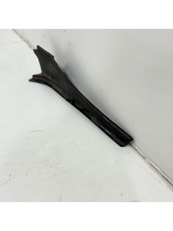 Acabamento Direito Externo Parabrisa Peugeot Expert 18 À 024