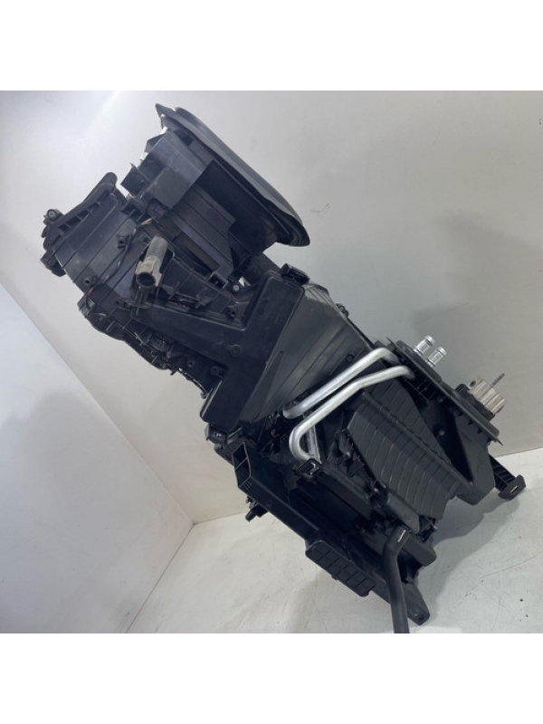 Caixa De Ar Forçado Mb Sprinter 314 416 516 2.2 2020 À 2023.