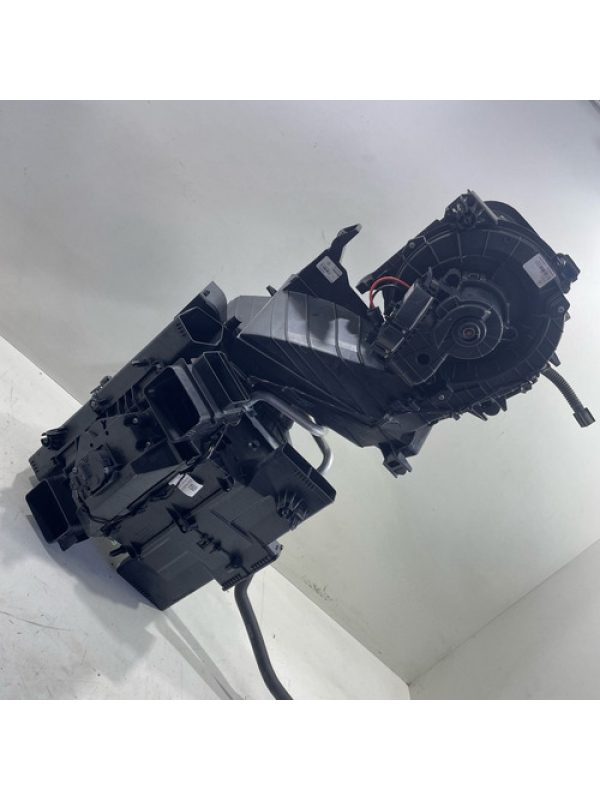 Caixa De Ar Forçado Mb Sprinter 314 416 516 2.2 2020 À 2023.