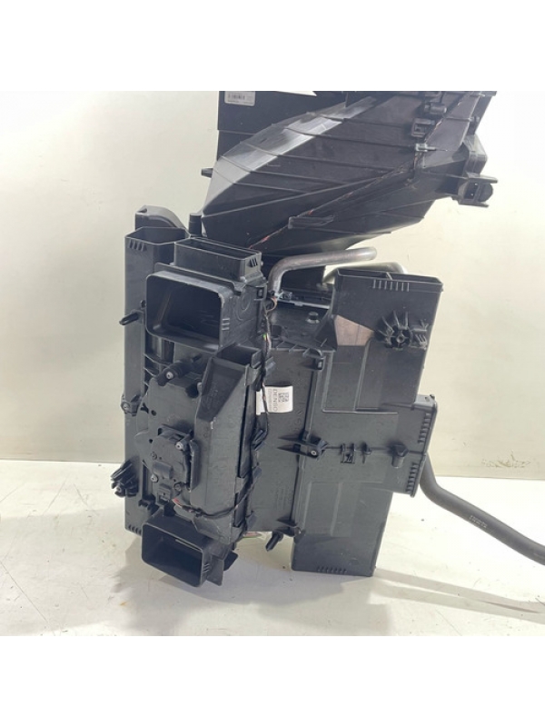 Caixa De Ar Forçado Mb Sprinter 314 416 516 2.2 2020 À 2023.