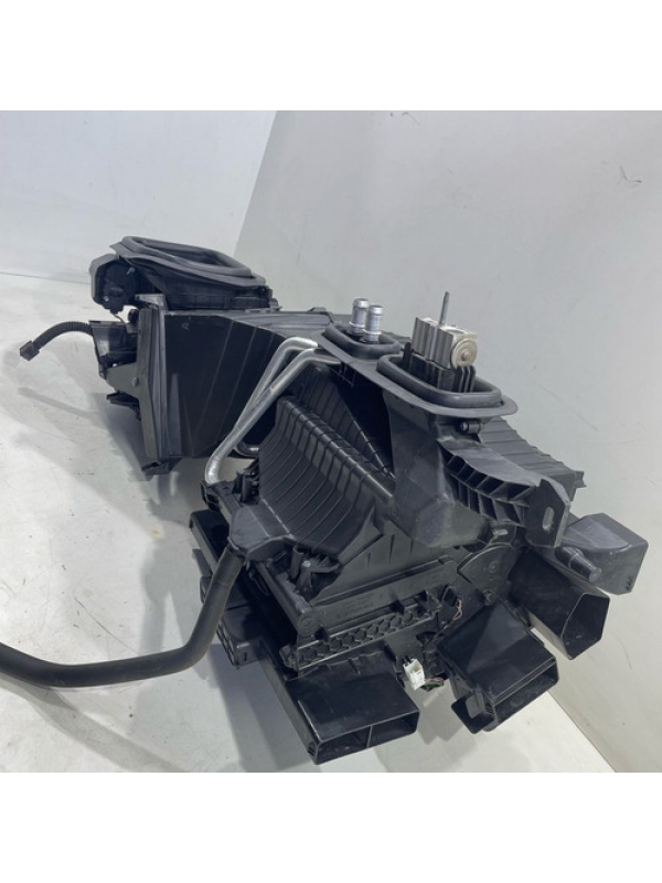 Caixa De Ar Forçado Mb Sprinter 314 416 516 2.2 2020 À 2023.