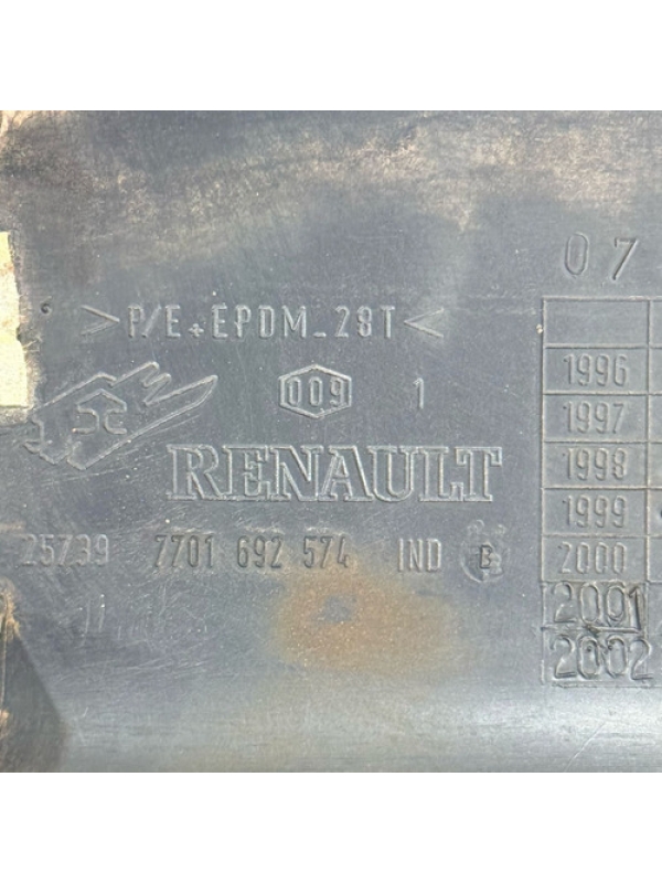 Friso Lateral Traseiro Direito Renault Master 2.5 2006 À 12.
