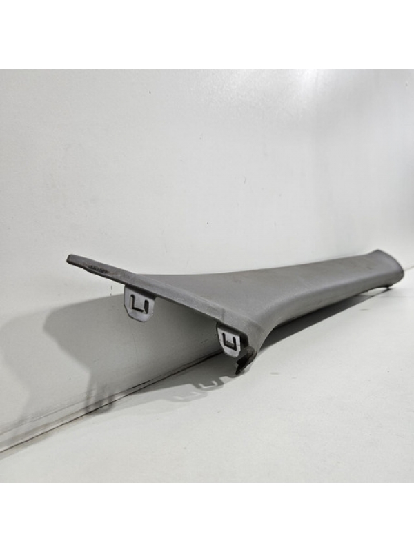 Acabamento Coluna Lado Direito Para-brisa Master 2013 À 2022