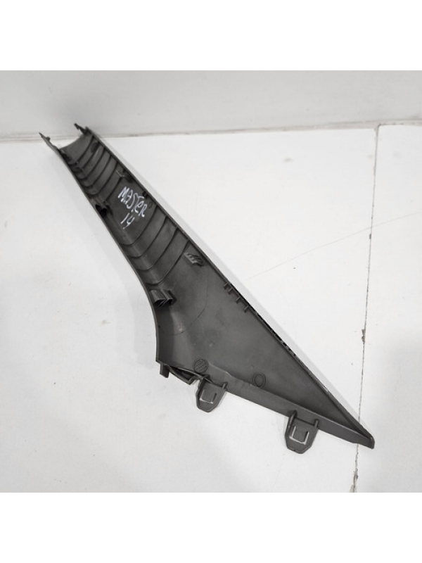 Acabamento Coluna Lado Direito Para-brisa Master 2013 À 2022