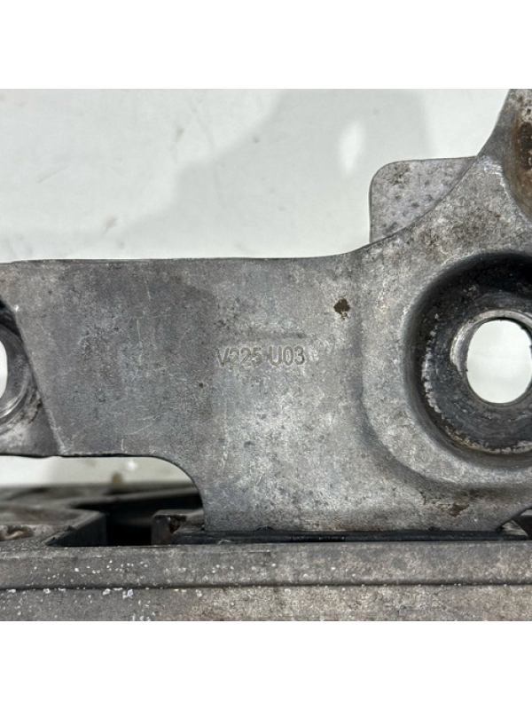 Coxim Motor Lado Direito Renault Master 2.3 2013 2014 À 2022