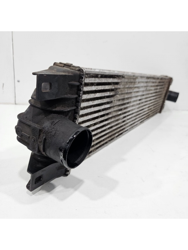 Radiador Intercooler Da Renault Master 2.5 2004 À 2011 2012.