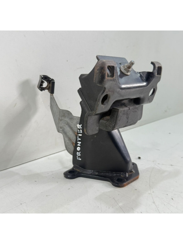 Suporte Coxim Motor Direito Nissan Frontier 2.5 2008 À 2016.
