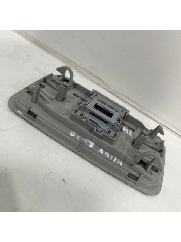 Luz Teto Interna Cortesia Toyota Hilux Srx Srv 2016 A 2020 .