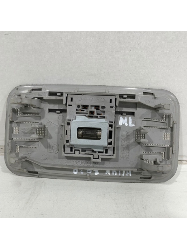 Luz Teto Interna Cortesia Toyota Hilux Srx Srv 2016 A 2020 .