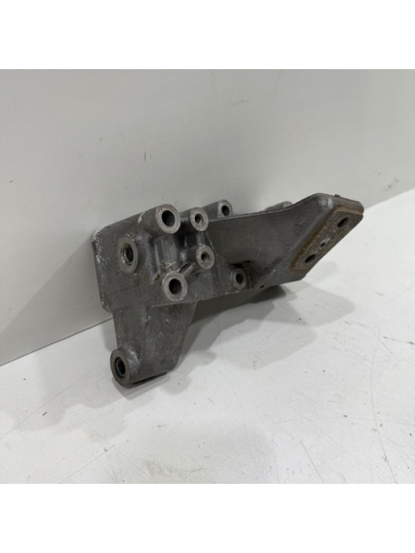 Suporte Coxim Motor Direito Iveco Daily 35s14 3.0 2013 À 019