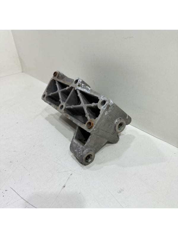 Suporte Coxim Motor Direito Iveco Daily 35s14 3.0 2013 À 019