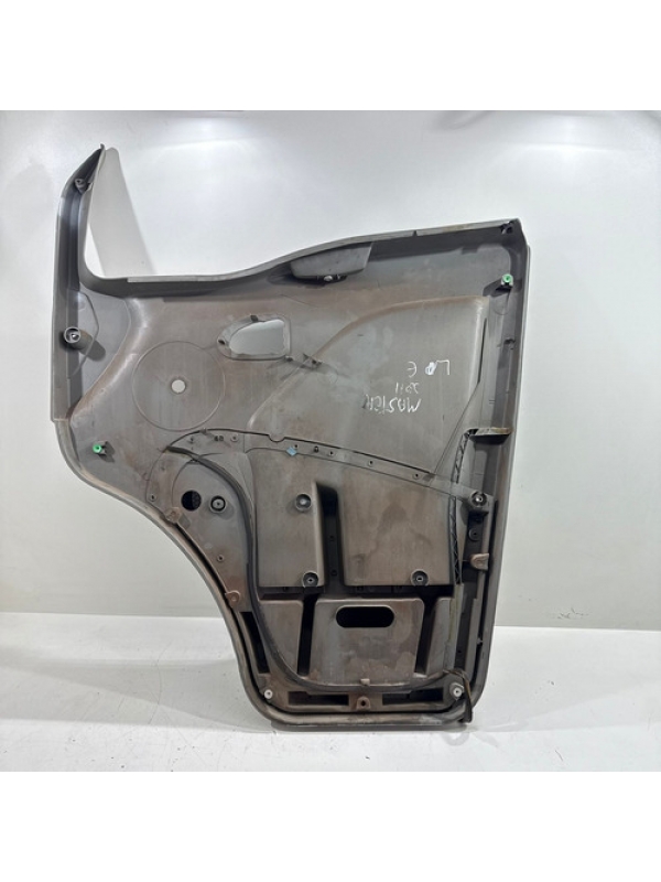 Forro De Porta Esquerdo Renault Master 2.5 2006 2007 À 2012.