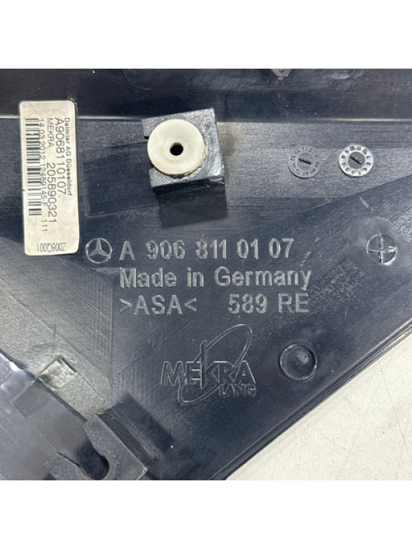 Acabamento Externo Retrovisor Direito Mb Sprinter 2013 À 019