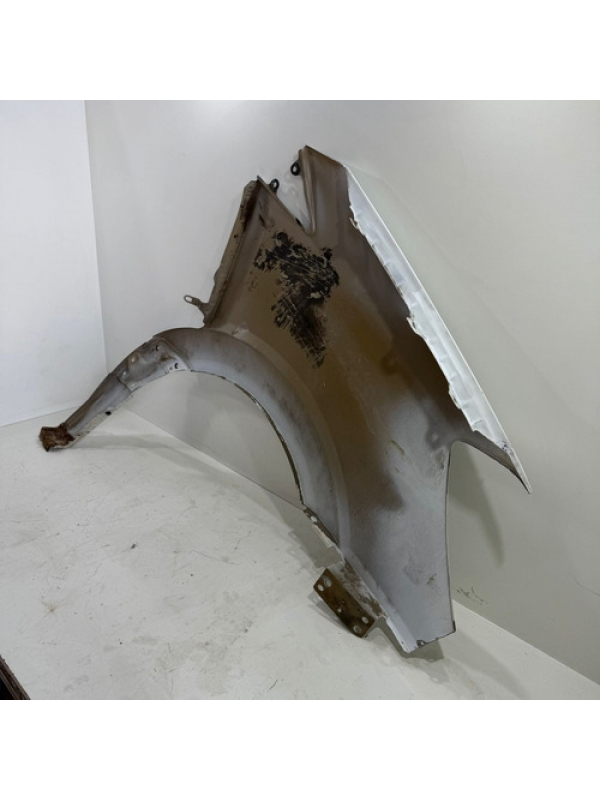 Paralama Dianteiro Esquerdo Mb Sprinter 415 515 2013 À 2019.