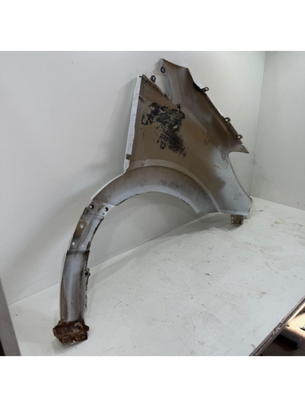 Paralama Dianteiro Esquerdo Mb Sprinter 415 515 2013 À 2019.