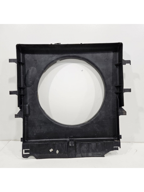 Defletor Ventilador Mb Sprinter 415 2013 À 2018 2019 Detalhe