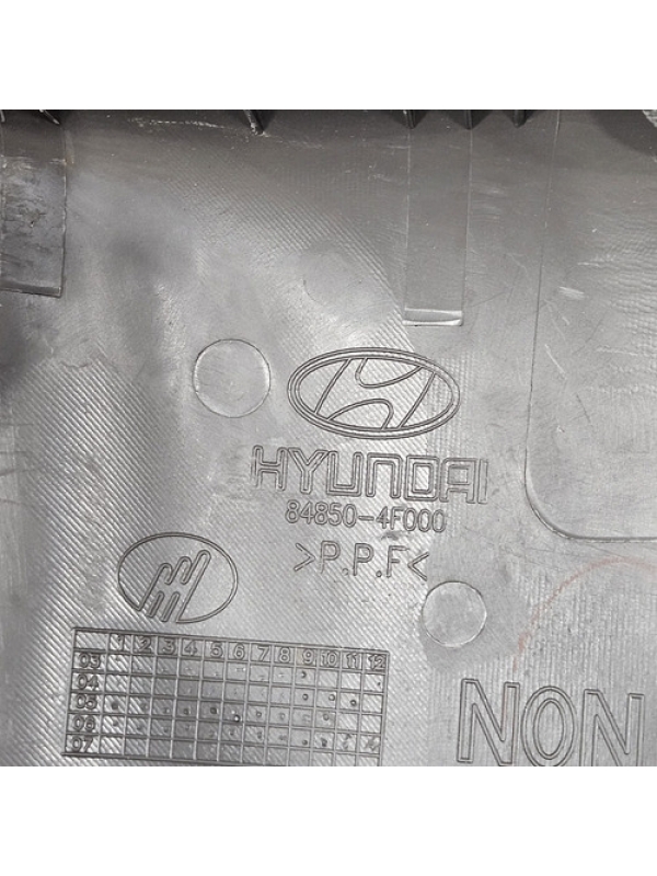 Acabamento Da Chave De Seta Hyundai Hr 2005 À 2012 Detalhe.