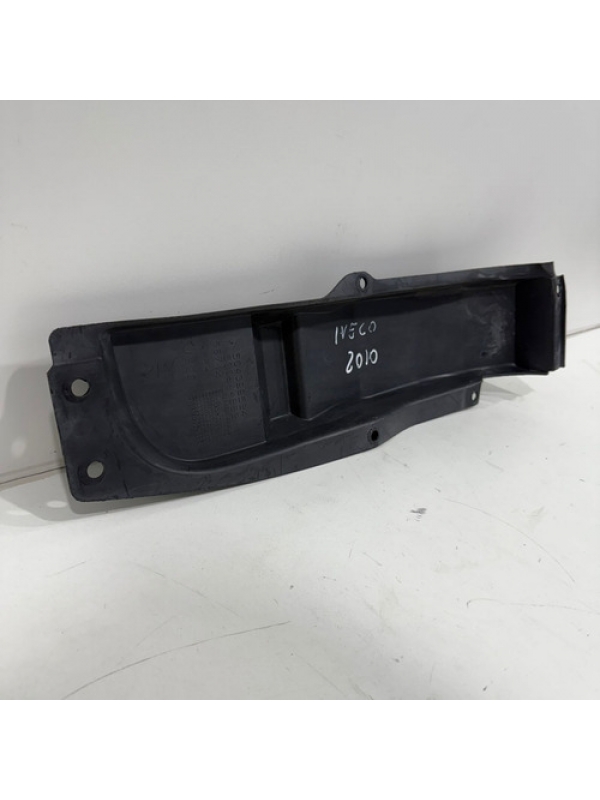 Moldura Lateral Inferior Daily 50c17 2008 A 2018 Furgão