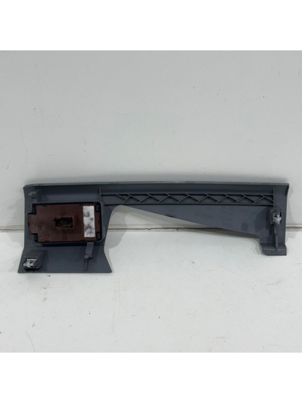 Moldura Botao Painel Iveco Daily 3.0 2013 2014 2015 À 2019.