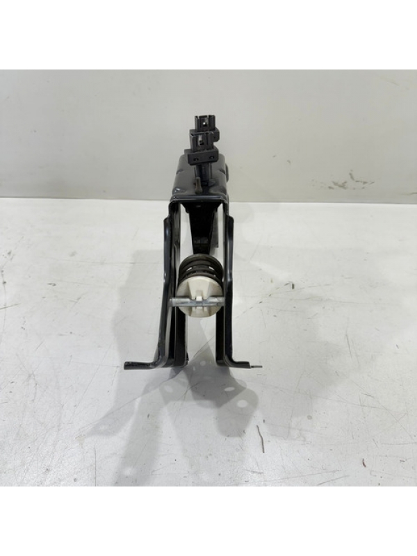 Pedal Embreagem Mb Sprinter 415 515 2013 2014 2015 2016 À 19