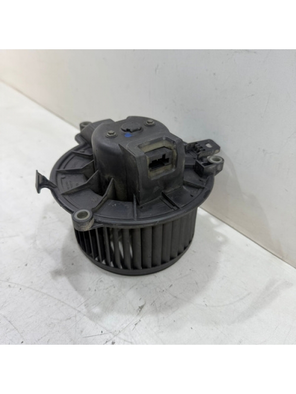 Motor Ventilador Interno Iveco Daily 3.0 35150 2020 À 2024.