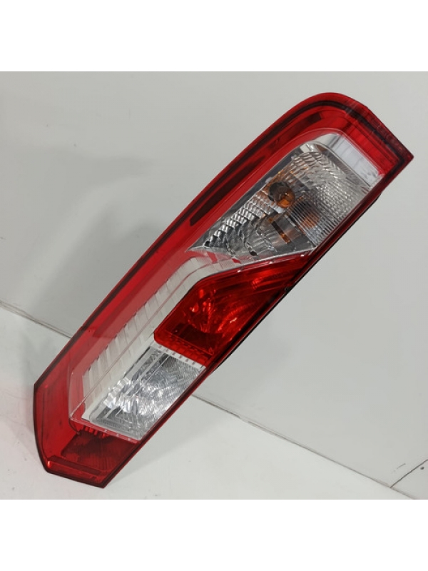 Lanterna Traseira Esquerda Renault Master 2.3 2020 2021 2022
