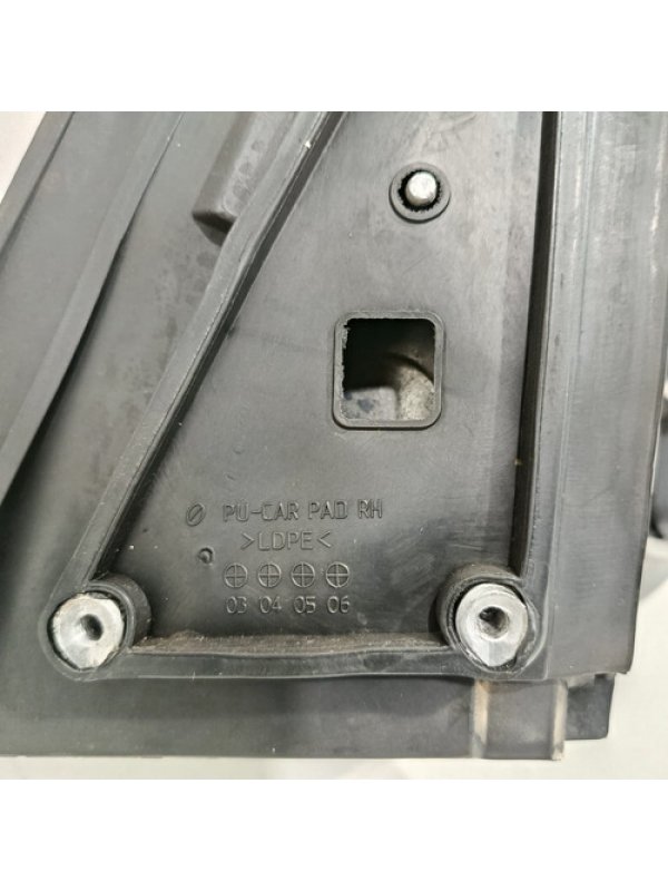 Espelho Retrovisor Direito Kia Bongo K2500 2010 2011 À 2012.