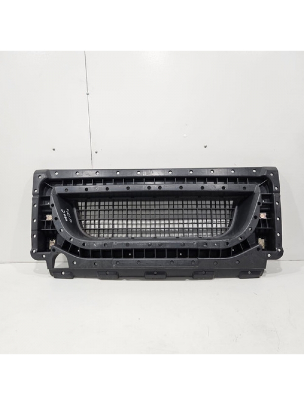 Grade Central Parachoque Iveco Daily 2008 2009 À 2011 2012.