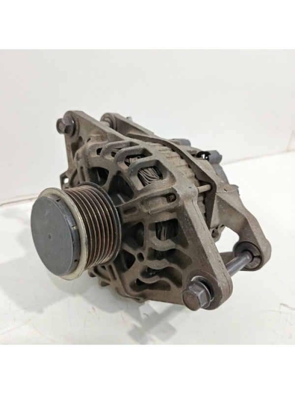 Alternador Hyundai Hr Kia Bongo 2.5 16v 2013 2014 15 2610454