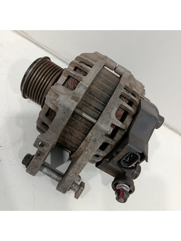 Alternador Hyundai Hr Kia Bongo 2.5 16v 2013 2014 15 2610454