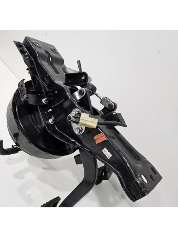 Pedaleira Embreagem E Freio Kia Bongo 16v 2013 Até 2021 2022