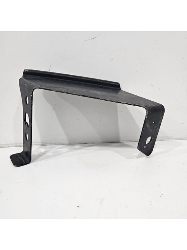 Suporte Esquerdo Do Parachoque Renault Master 2.3 8200808374
