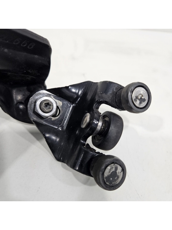 Guia Carrinho Superior Porta Correr Ford Transit 2008 À 2014