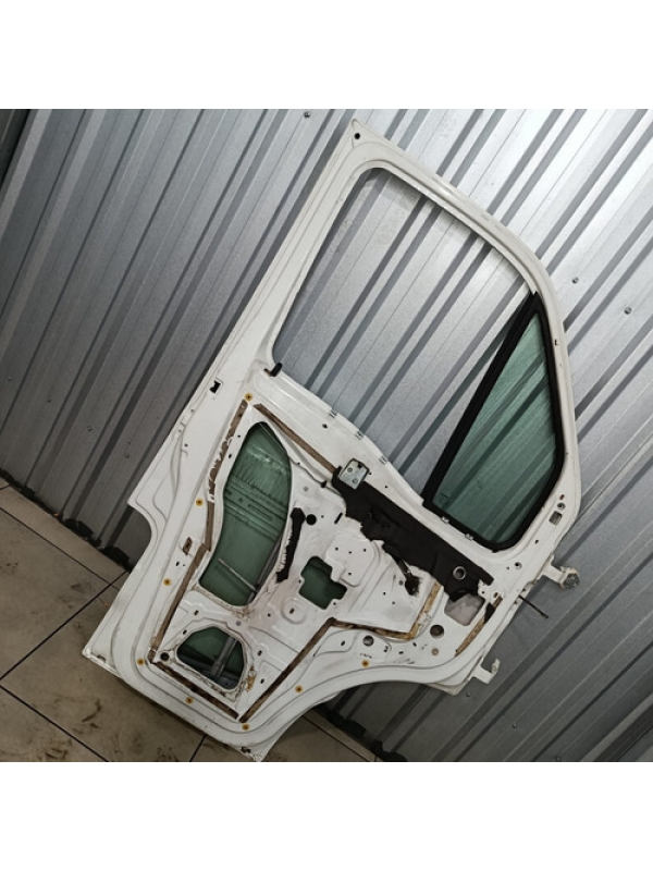 Porta Dianteira Esquerda Iveco Daily 2008 2009 2010 À 2017 .