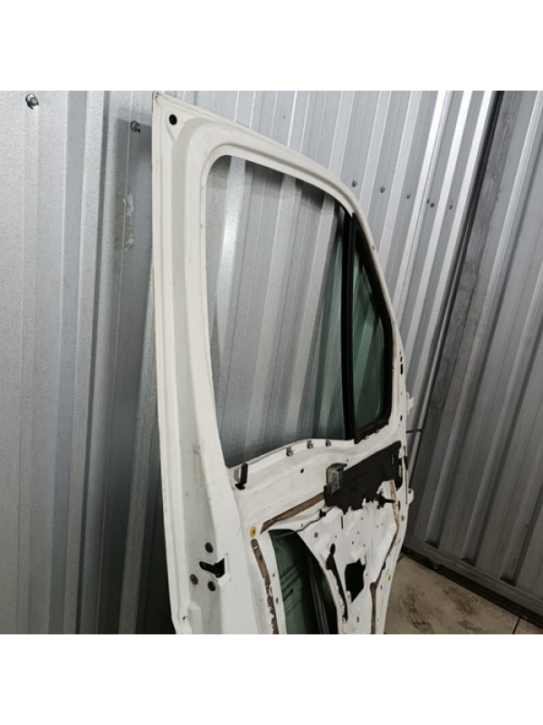 Porta Dianteira Esquerda Iveco Daily 2008 2009 2010 À 2017 .