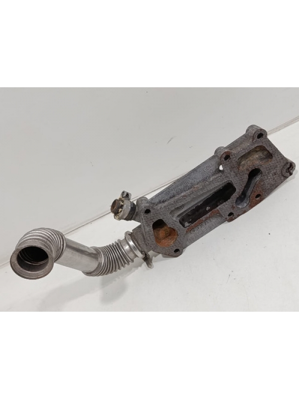 Cano Da Egr E Carcaça Flange D'água Iveco 50c15 Euro 4 2009.