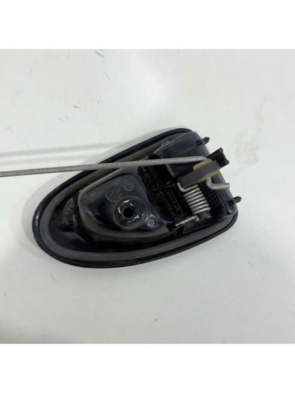 Fechadura Maçaneta Porta Diant. Direita Renault Master 2012.