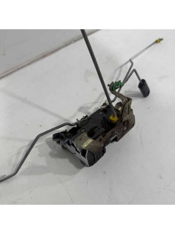 Fechadura Maçaneta Porta Diant. Direita Renault Master 2012.