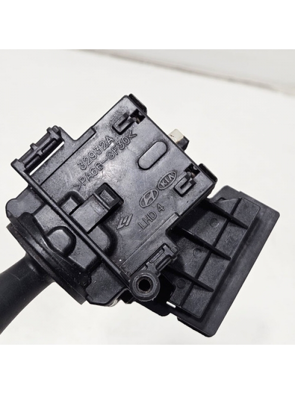 Chave Seta Luz Farol Hyundai Hr E Bongo 8v 2.5 2006 À 2012 .