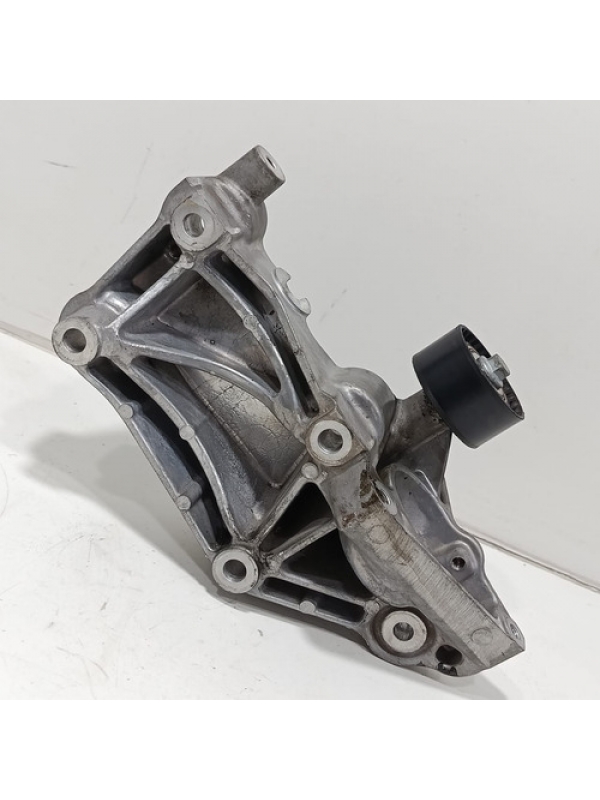 Suporte Alternador Renault Master 2.3 2023 À 2025 117102273r
