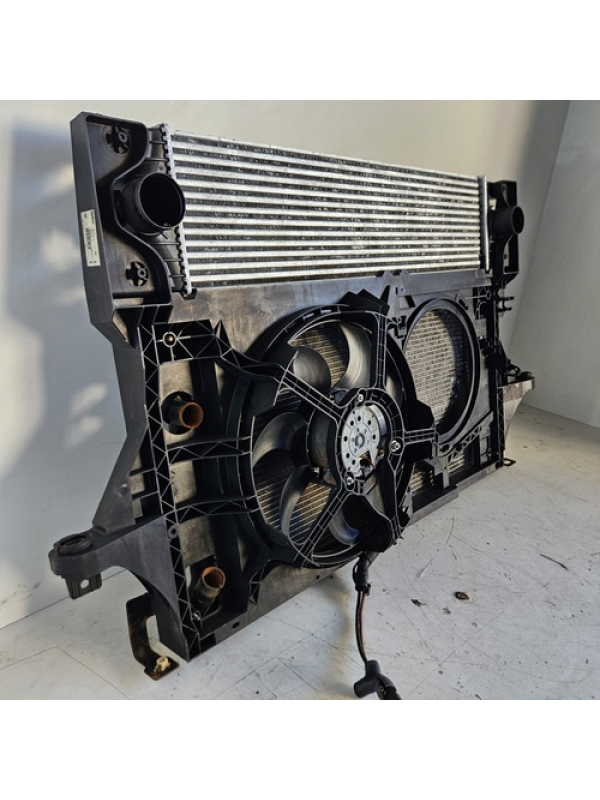 Kit Radiador Completo Renault Master 2.5 2004 À 2012 Detalhe