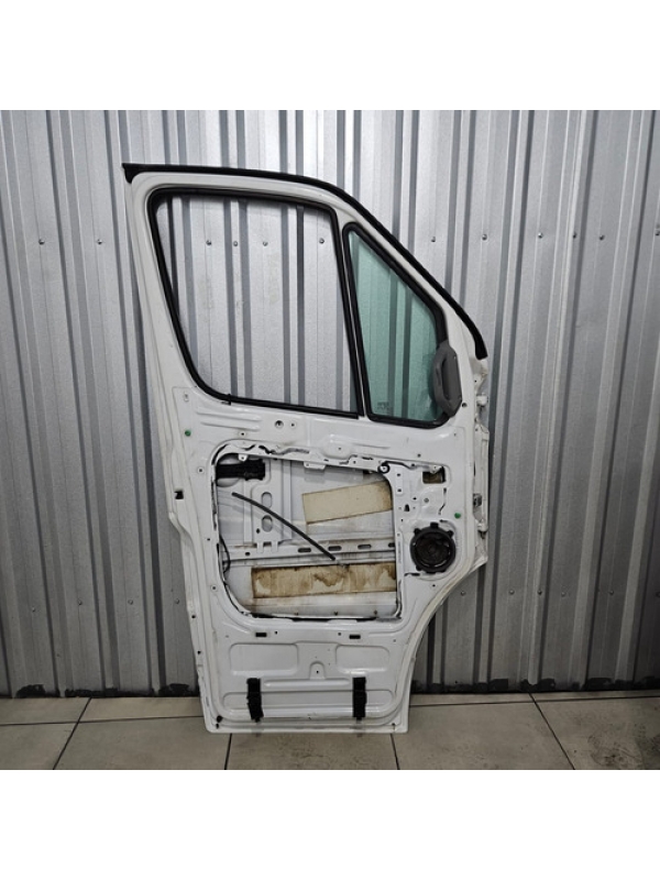 Porta Dianteira Esquerda Mb Sprinter 311 415 515 2013 À 2019