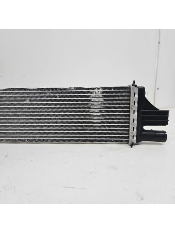 Radiador Auxiliar De Água Da Renault Master 2.3 2013 À 2022.