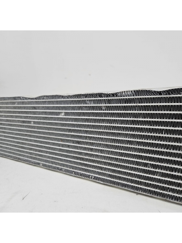 Radiador Auxiliar De Água Da Renault Master 2.3 2013 À 2022.