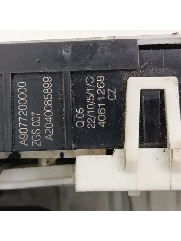 Fechadura Maçaneta Dianteira Esquerda Mb Sprinter 417 2024 .