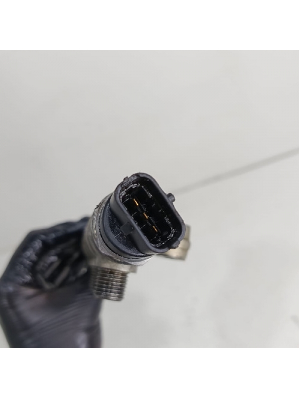 Flauta Dos Bicos Injetores Renault Master 2.5 2004 05 À 2012